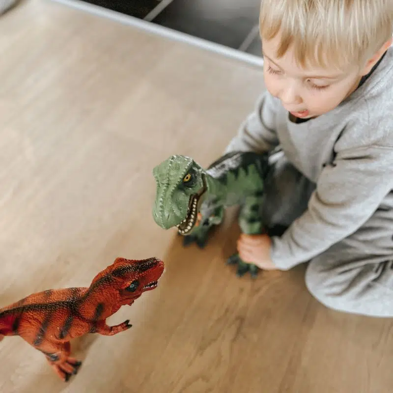 dinosaur legetøj 2 år