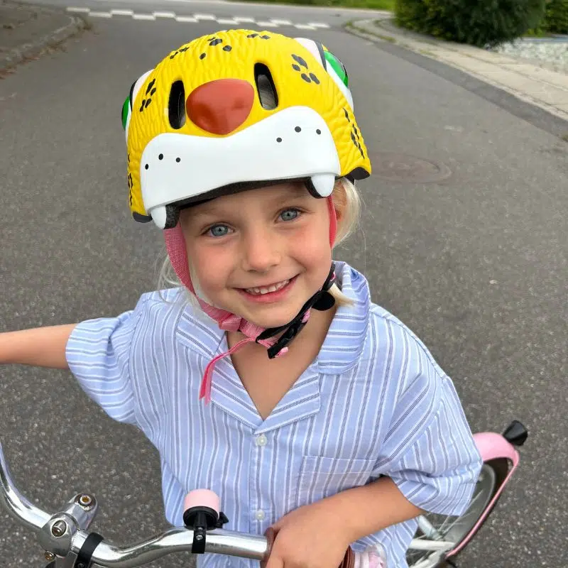 BEDSTE CYKELHJELM TIL BØRN