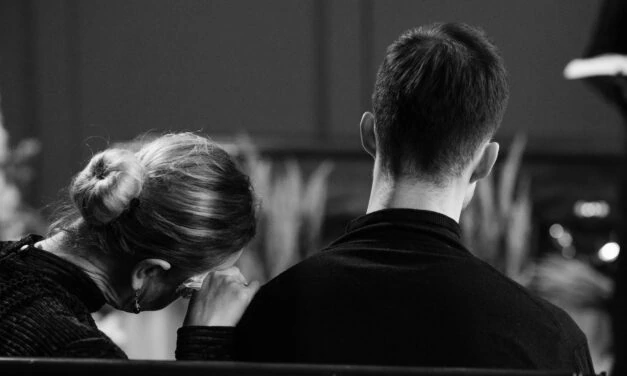 De bedste råd til at håndtere et dødsfald i familien