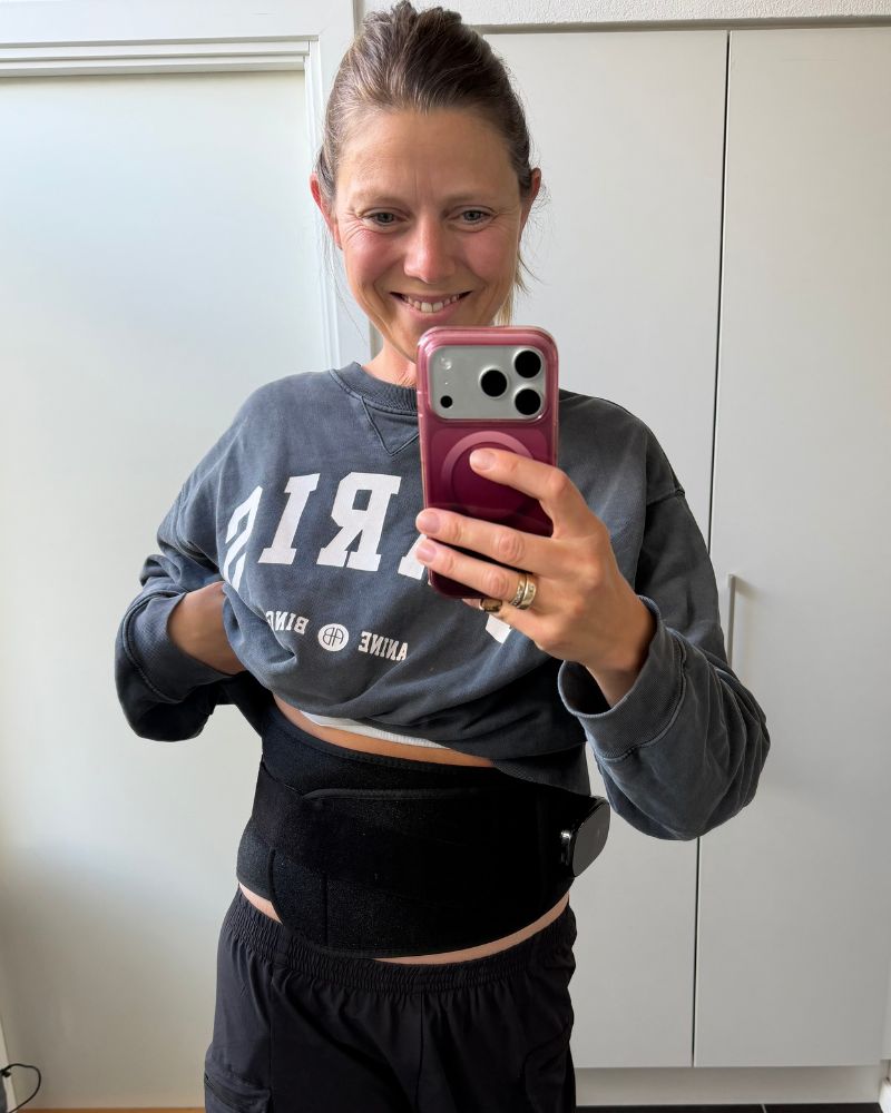 HeatBoost InfraBelt infrarød varmepude med vibrationsmassage — bedst i test